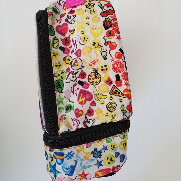 NWOT Accessory Innovations Emoji Backpack - Picture 9 of 14